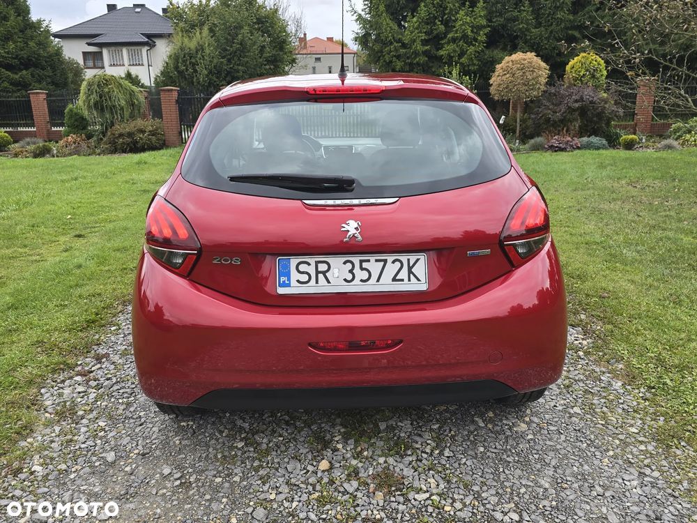 Peugeot 208 1.2 PureTech Active - 12