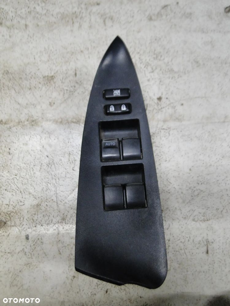 TOYOTA RAV4 III 3 PANEL PRZEŁACZNIK SZYB LEWY PRZÓD PRZEDNI EUROPA - 1