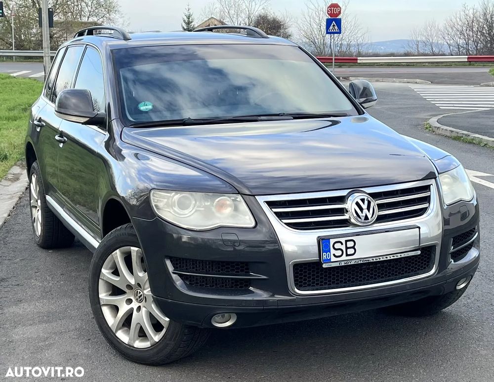 Volkswagen Touareg - 2