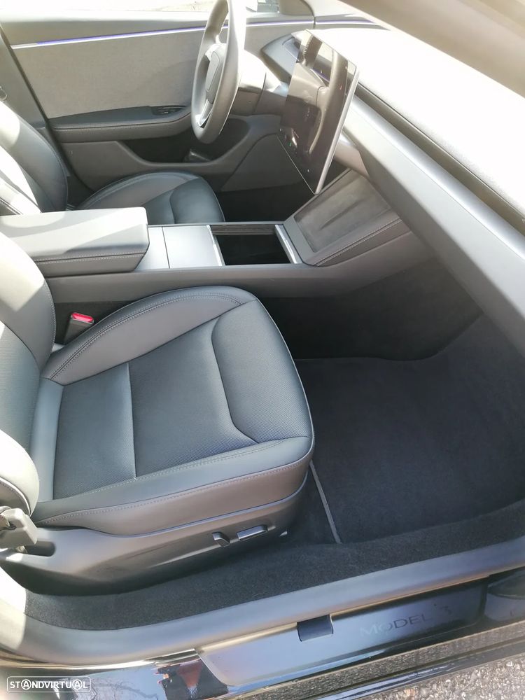 Tesla Model 3 RWD - 16