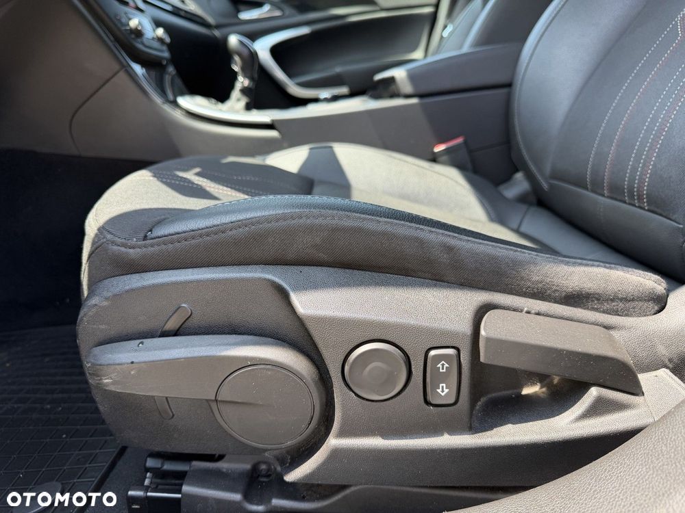 Opel Insignia 1.4 T Elegance S&S - 15
