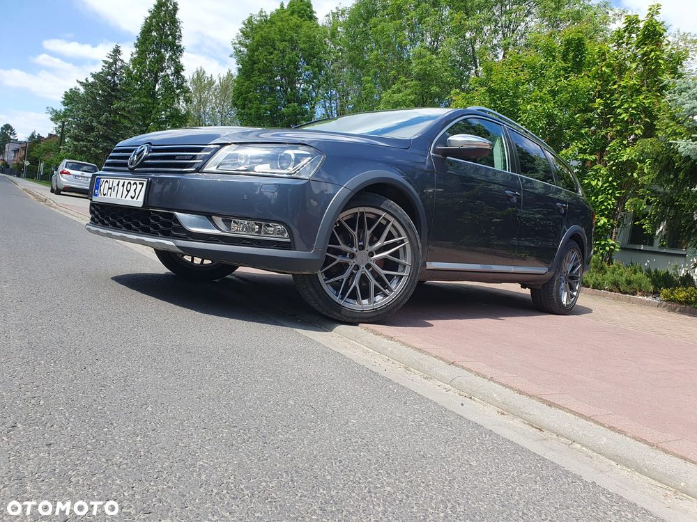 Volkswagen Passat Alltrack 2.0 TDI 4Motion DSG BlueMotion Tec - 29