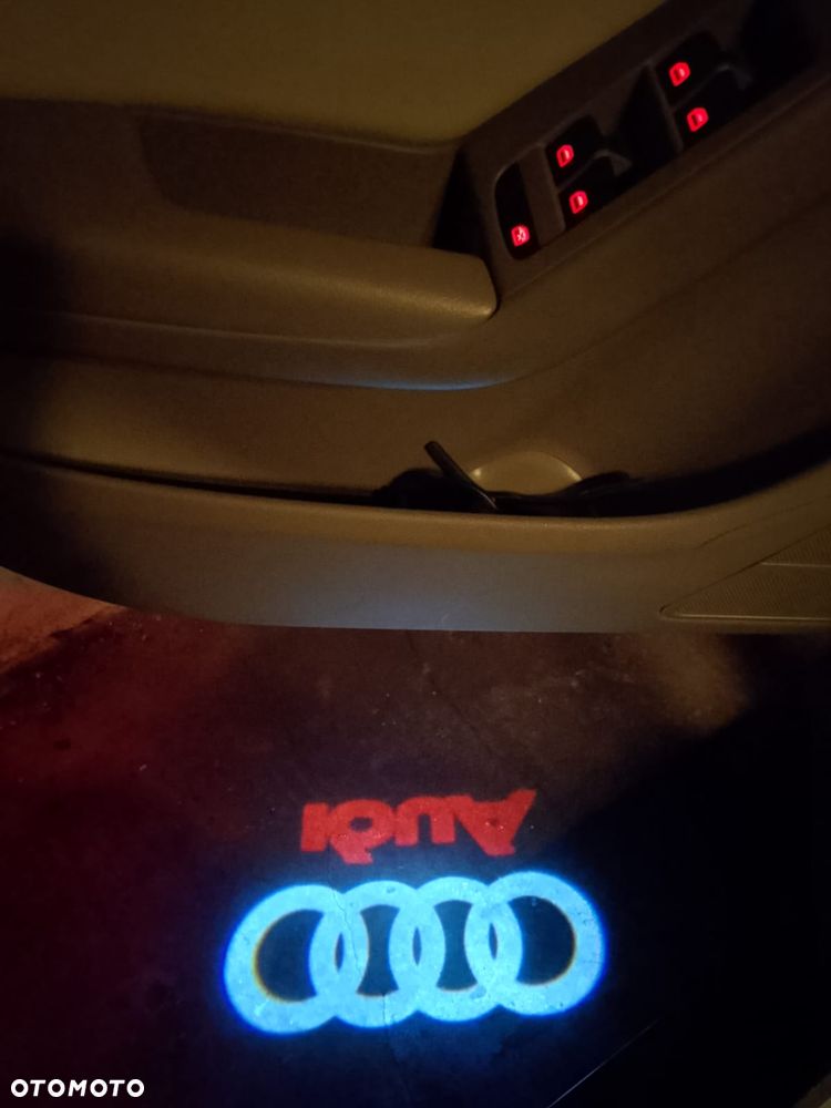 Audi A4 Limousine 3.2 FSI Quattro Tiptronic - 17