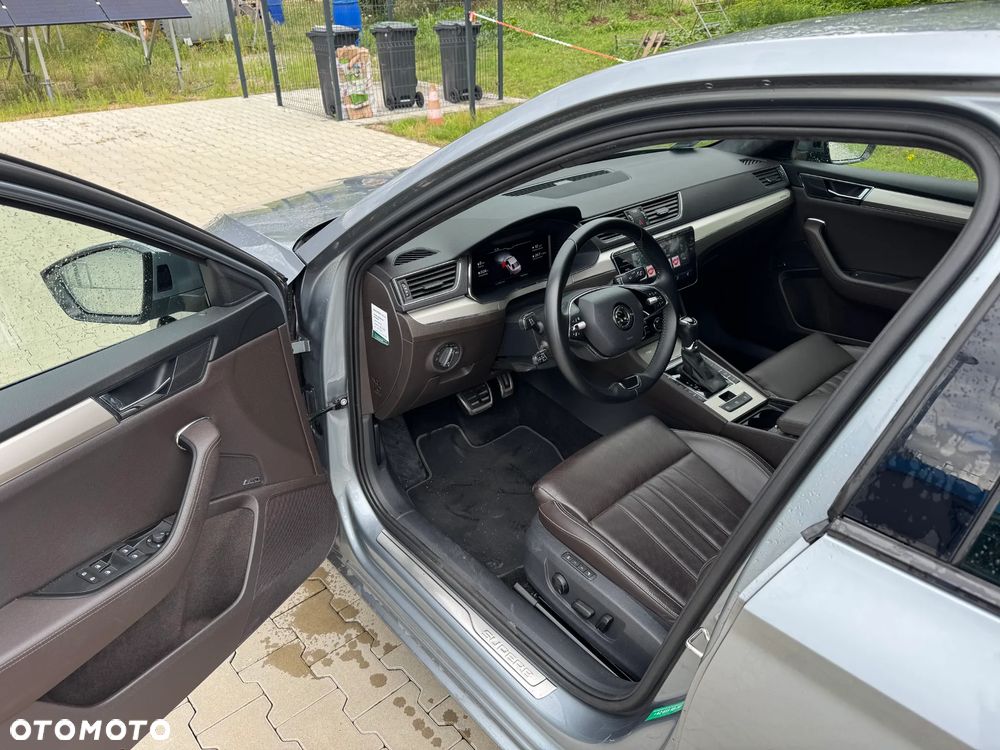 Skoda Superb 2.0 TSI L&K DSG - 3