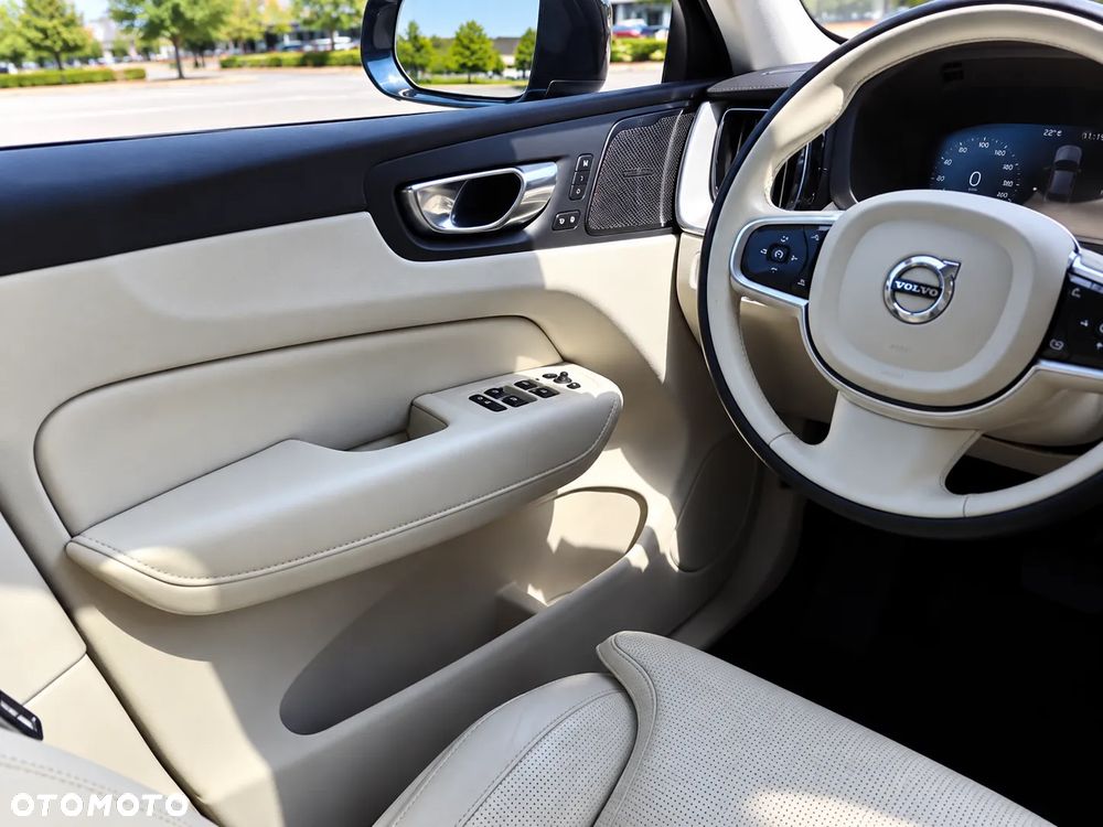 Volvo XC 60 - 20