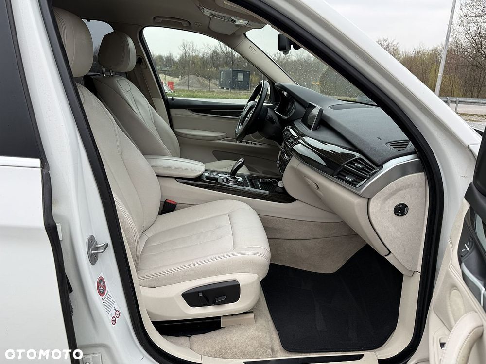 BMW X5 xDrive30d - 7