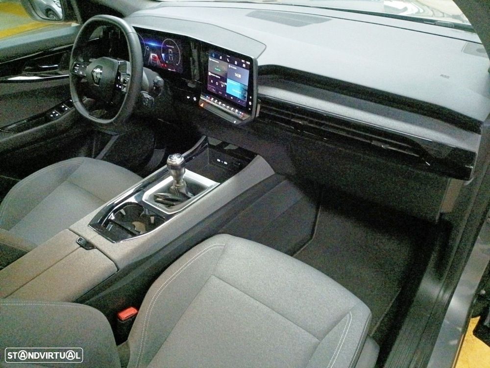 Renault Austral 1.3 Mild Hybrid Equilibre - 16