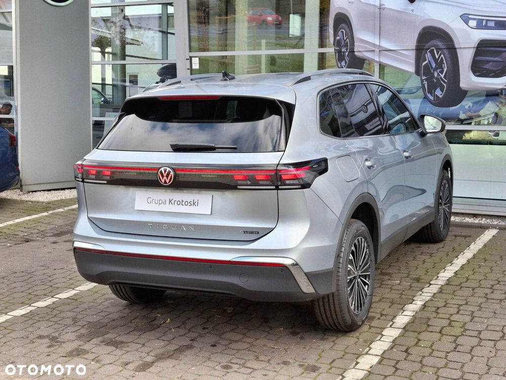 Volkswagen Tiguan - 7