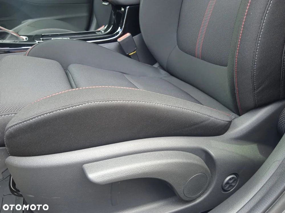 Hyundai i30 1.5 T-GDI 48V Modern DCT - 33