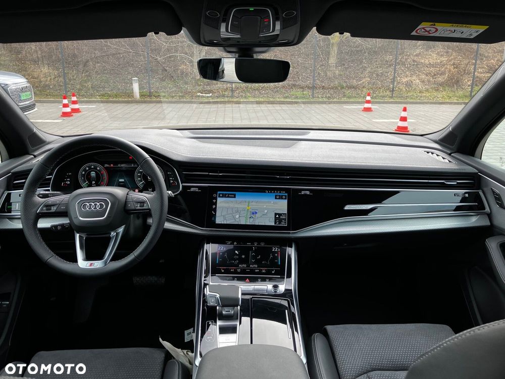Audi Q7 - 17