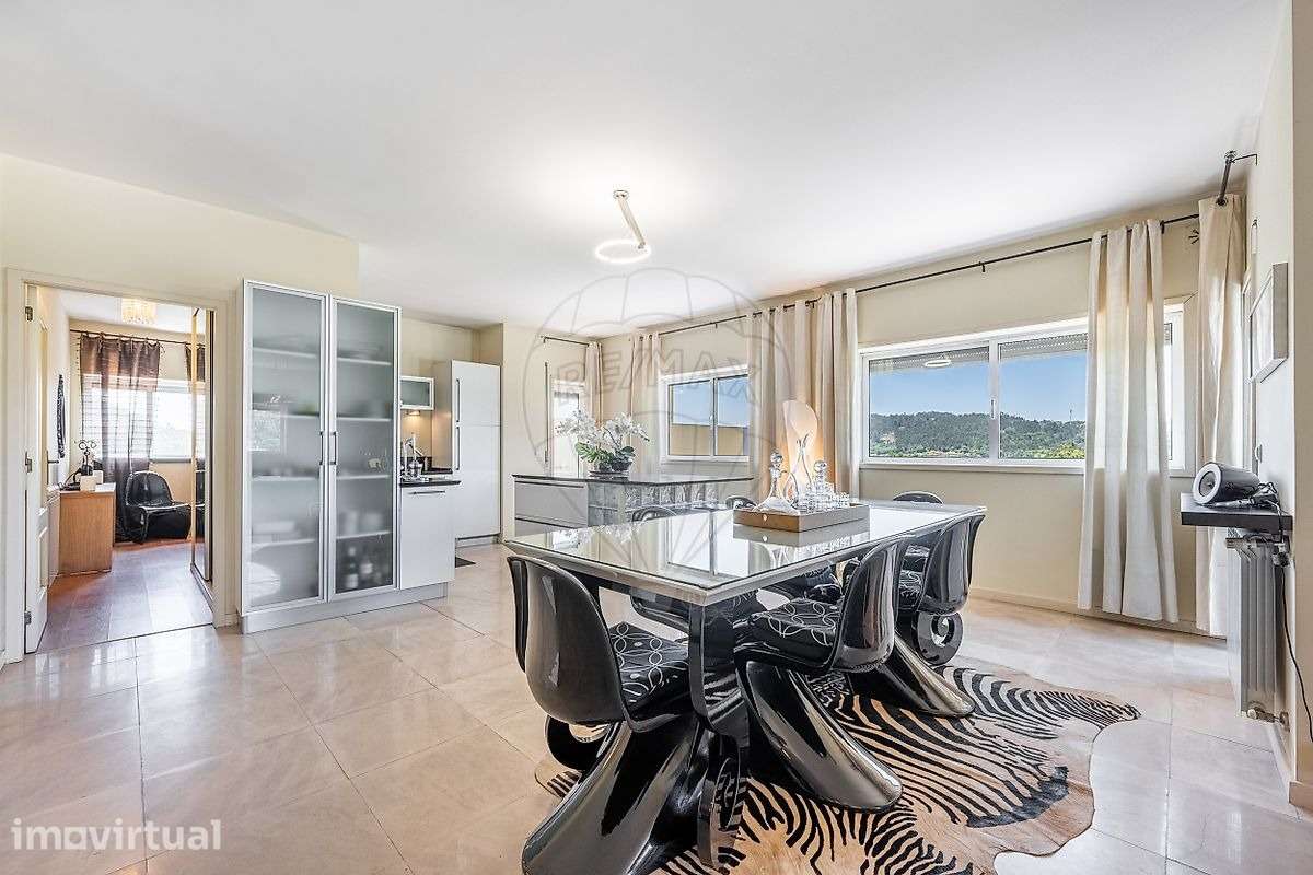 Apartamento T2 transformado em T1 situado a 1 m do centro de Lousada - Grande imagem: 5/23
