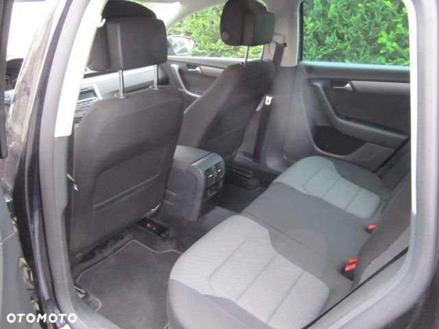 Volkswagen Passat 1.4 TSI BlueMotion Technology Comfortline - 8