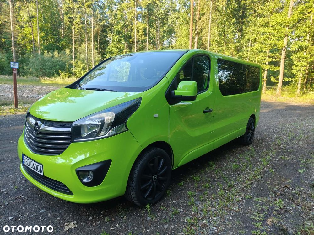Opel Vivaro - 1