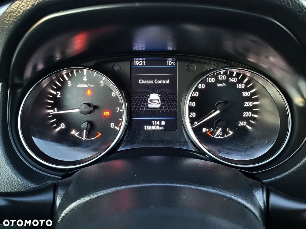 Nissan Qashqai 1.3 DIG-T SHIRO - 19