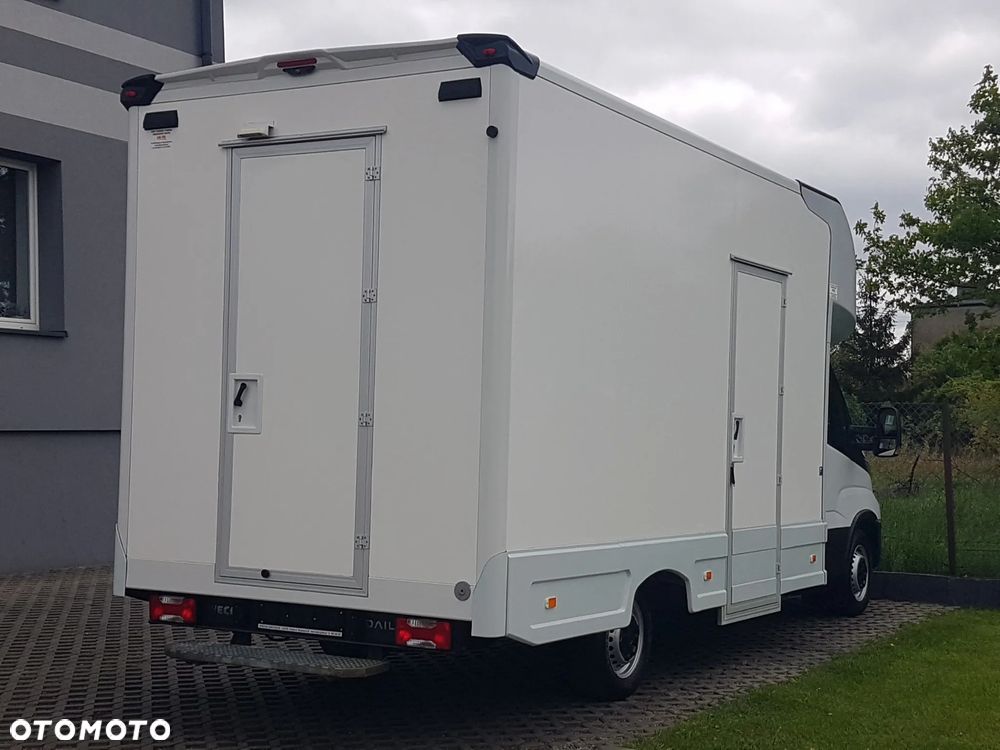 Iveco DAILY KONTENER NISKOPODŁOGOWY 4,43x2,23x2,42 SKLEP FOODTRUCK BAR KLIMA KONIOWÓZ KAMPER - 4