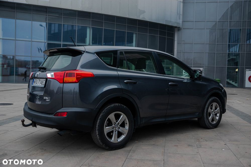 Toyota RAV4 2.0 D-4D Active - 5