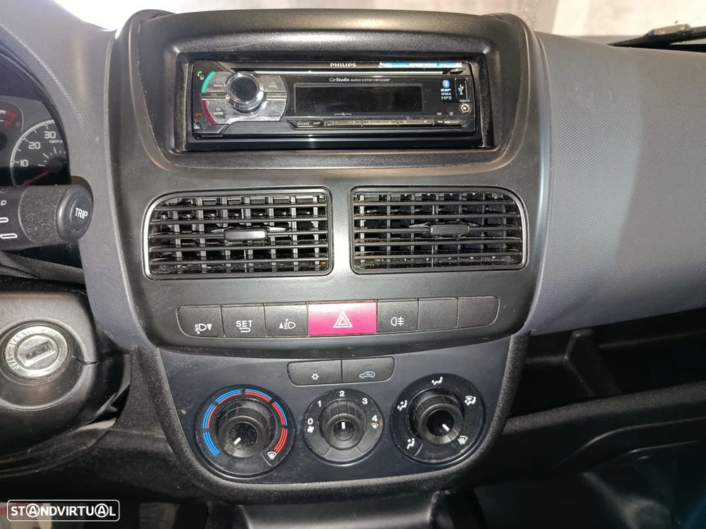 Fiat DOBLO 1.3 MJ EASY - 18