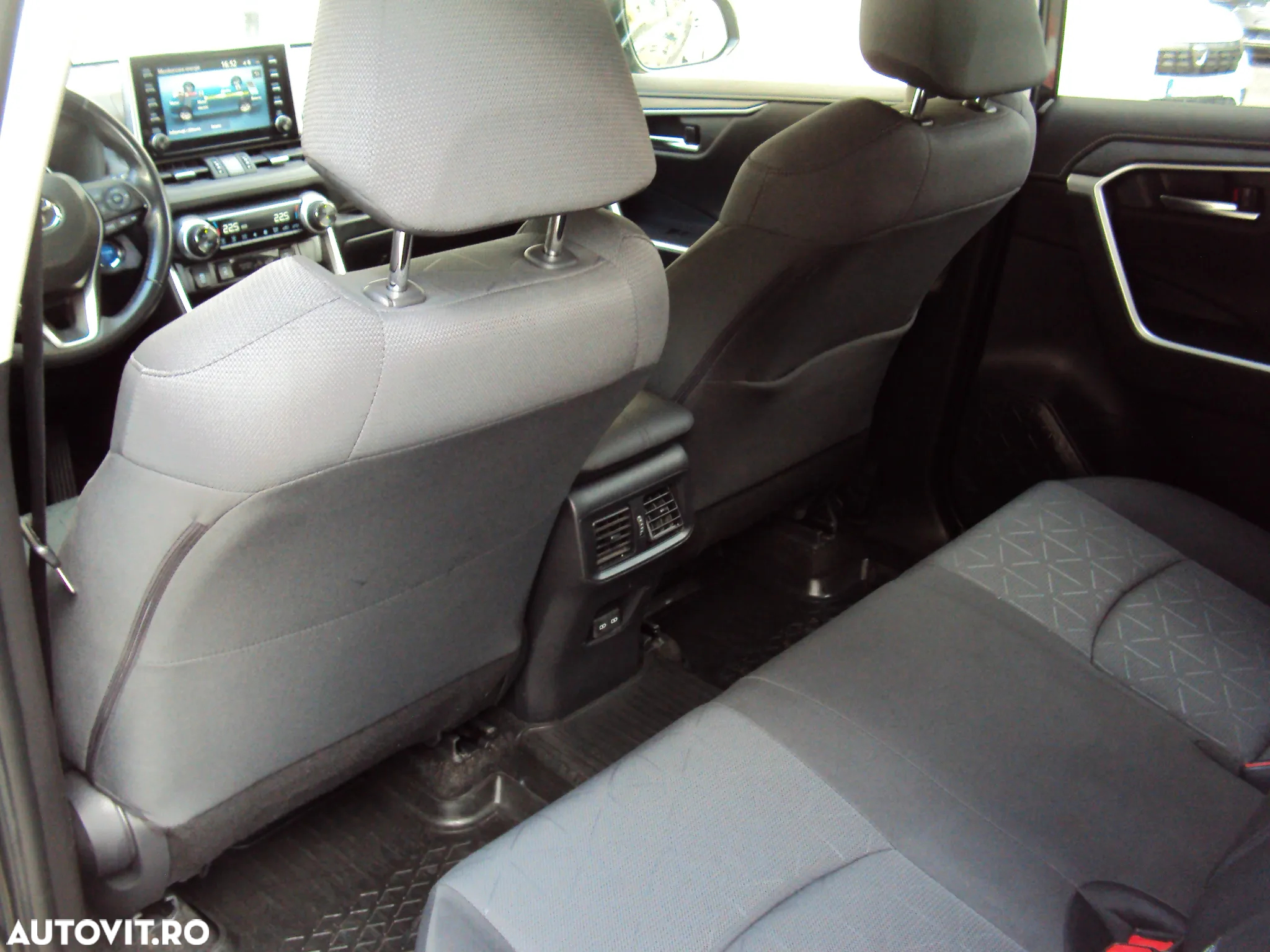 Toyota RAV4 2.5 Hybrid VVT-iE 4x4 Dynamic - 7