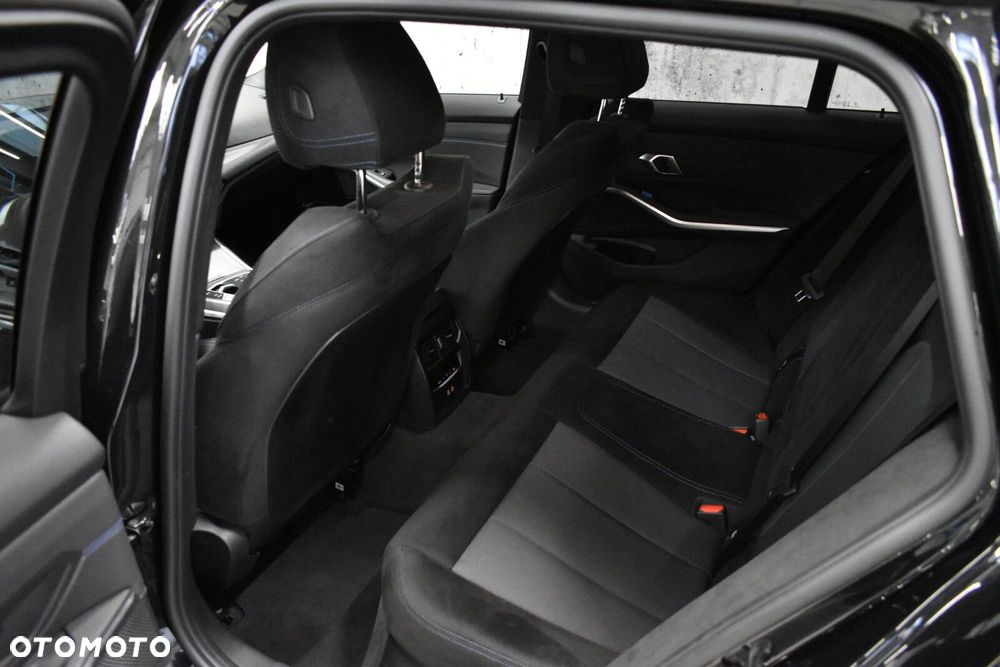 BMW Seria 3 - 21