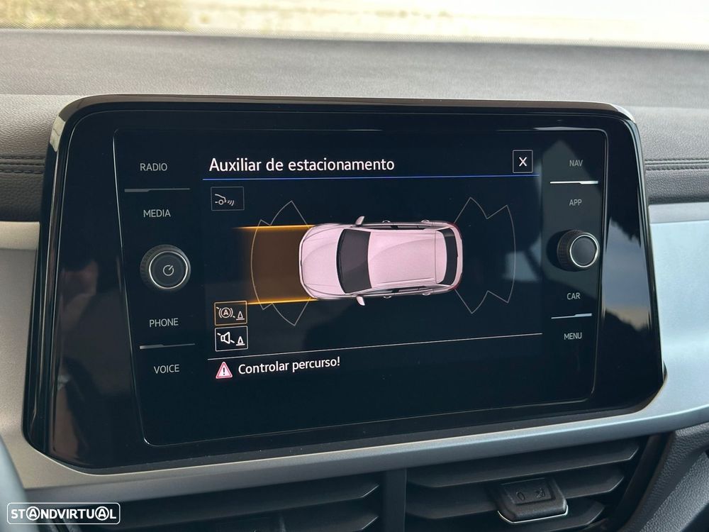 VW T-Roc 1.0 TSI Urban - 24