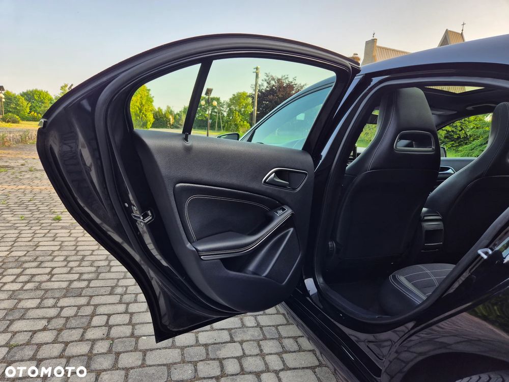 Mercedes-Benz Klasa A 200 CDI (BlueEFFICIENCY) Style - 24
