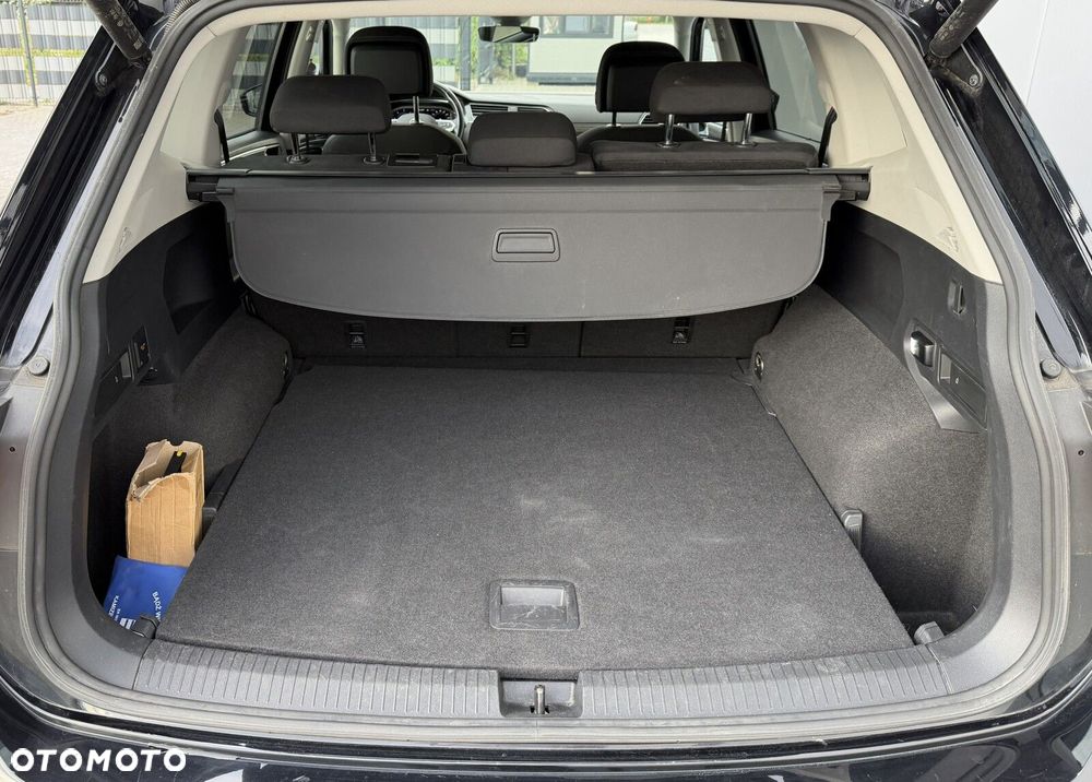 Volkswagen Tiguan Allspace 2.0 TDI 4Mot Elegance DSG - 27