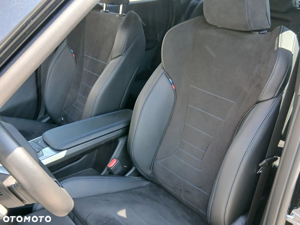 BMW X1 sDrive18d M Sport - 12