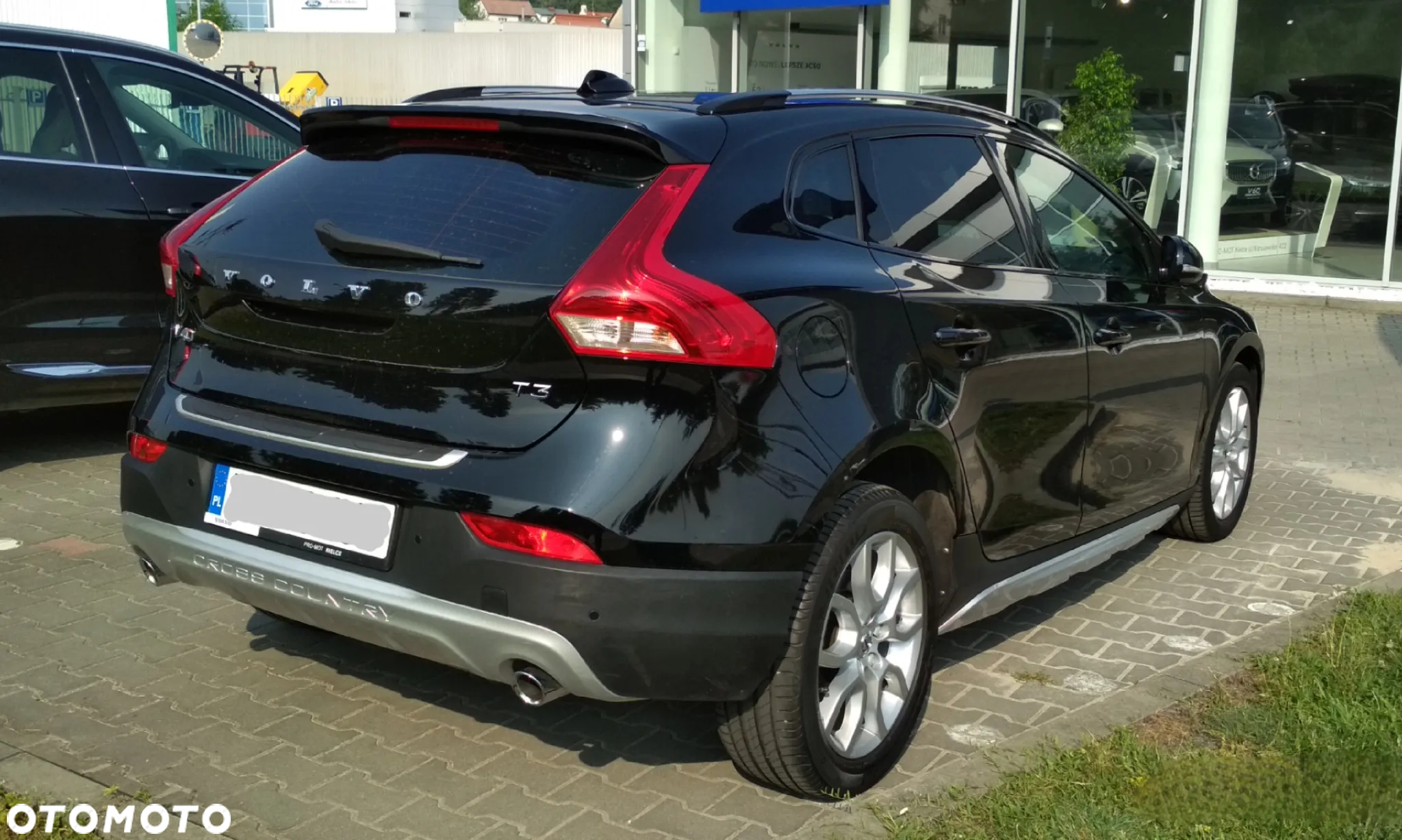 Volvo V40 T3 Drive-E R-Design Kinetic - 4