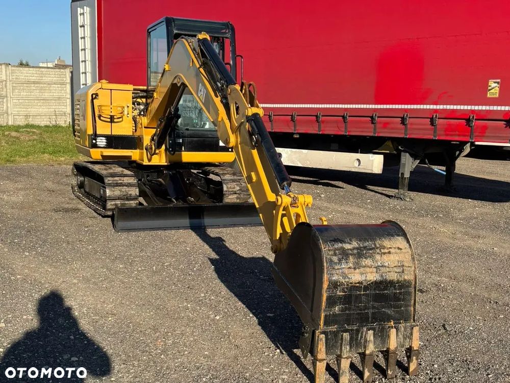 Caterpillar 305.5E - 9