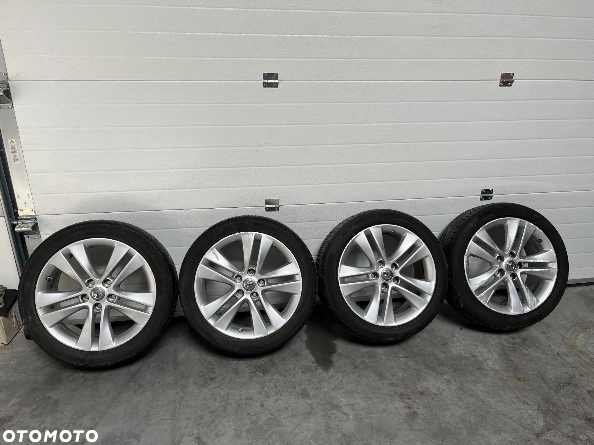 OPONY+Alufelgi felgi 18" Opel Astra IV J Zafira C 5x115 ET46 8J ABBU AAB6 ABG8 - 1