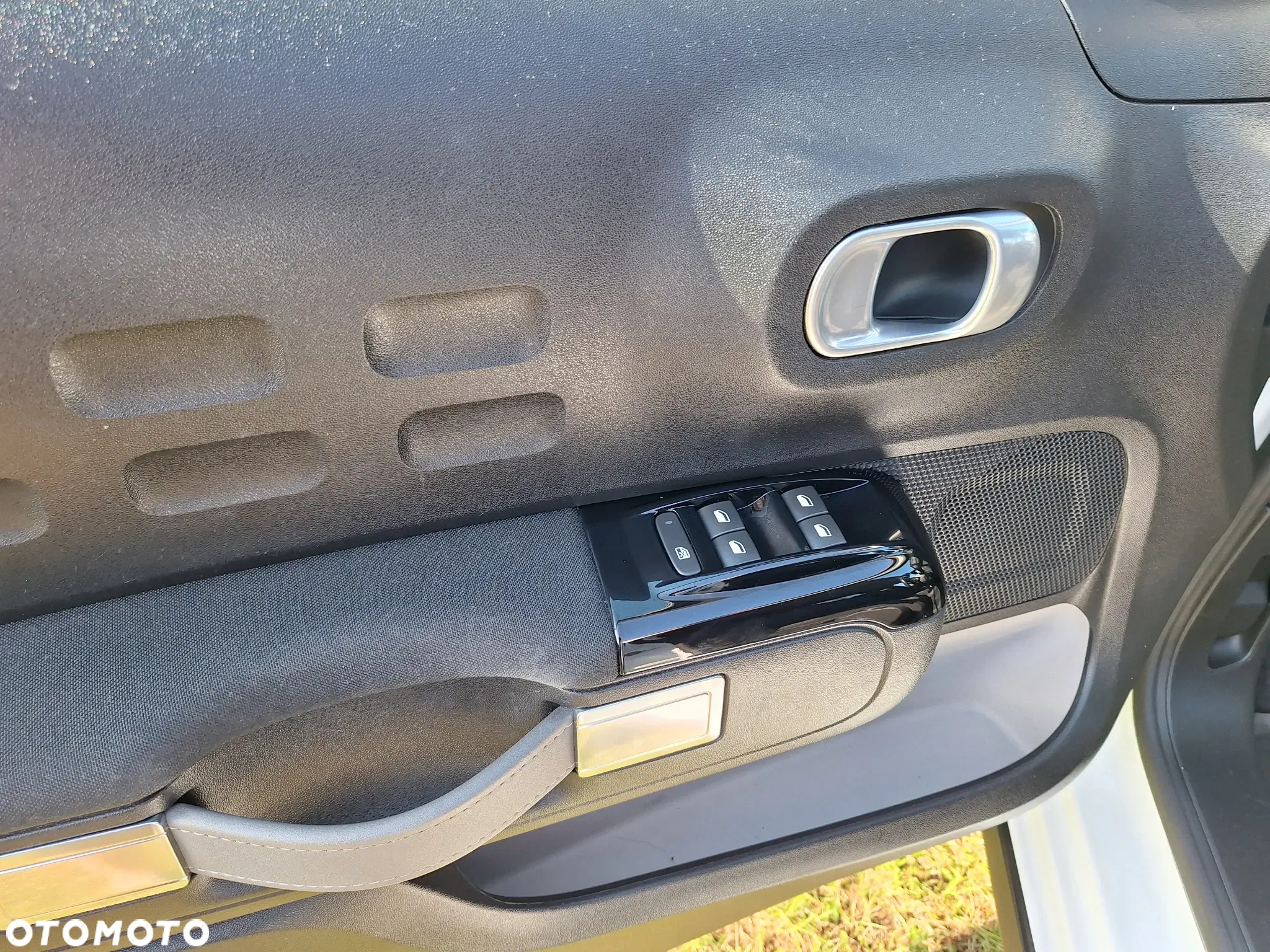 Citroën C3 1.2 PureTech Shine S&S EAT6 - 13