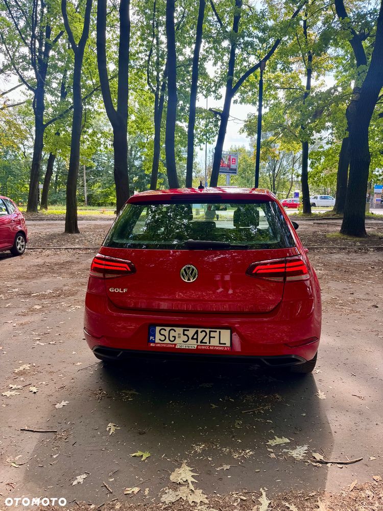 Volkswagen Golf 1.0 TSI BMT Trendline - 6