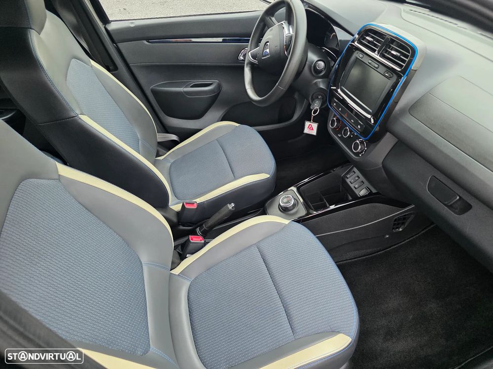 Dacia Spring Comfort Plus - 12