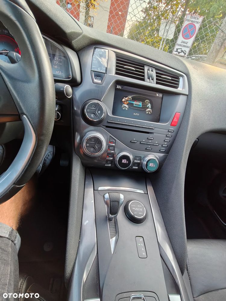 Citroën DS5 HDi 165 SoChic - 16