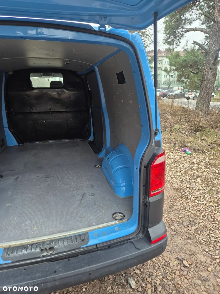 Volkswagen Transporter T6 - 19