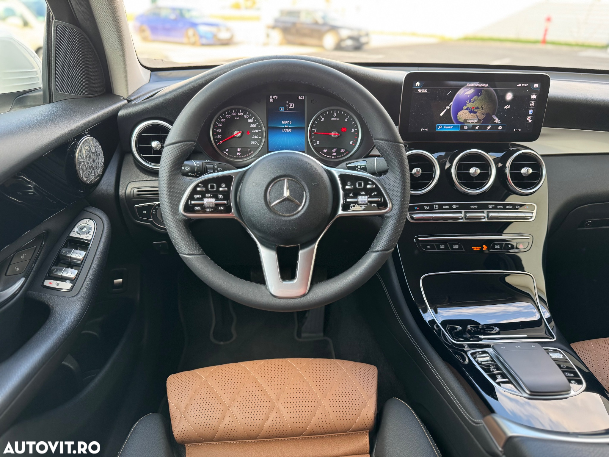 Mercedes-Benz GLC 220 d 4MATIC - 13