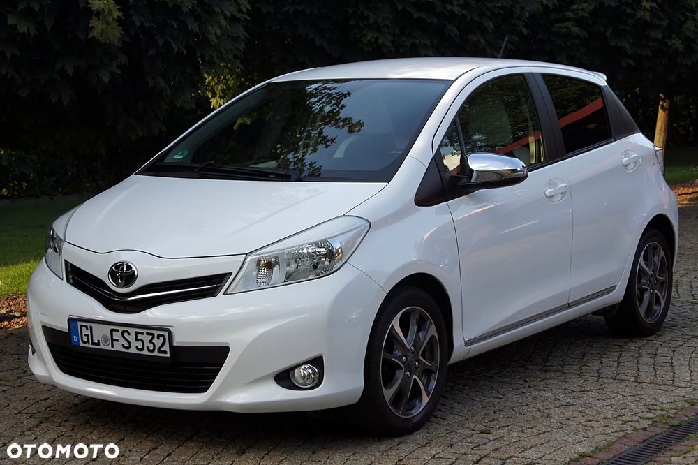 Toyota Yaris 1.33 VVT-i Edition 2014 - 14