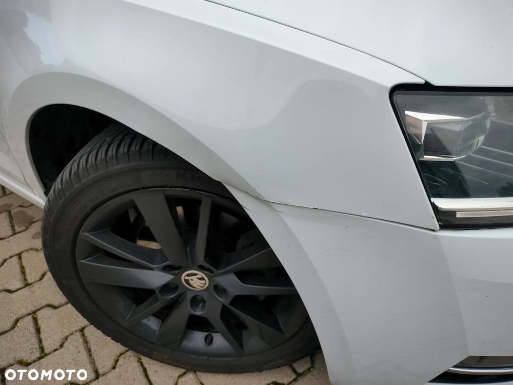 Skoda Octavia 2.0 TDI Style DSG - 17