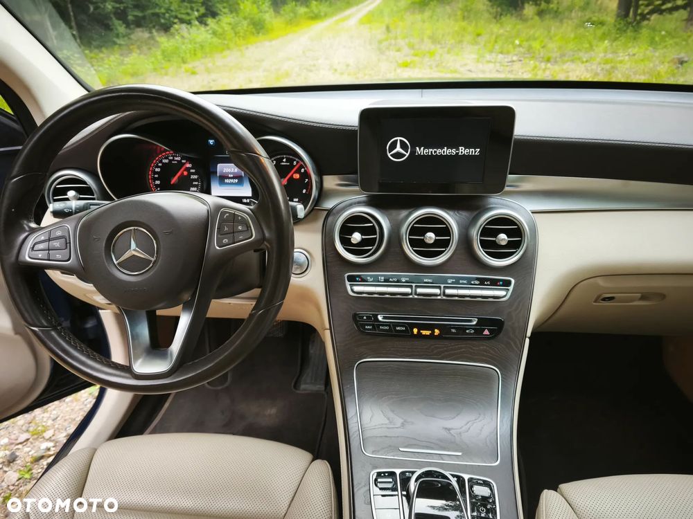 Mercedes-Benz GLC 250 4-Matic - 12
