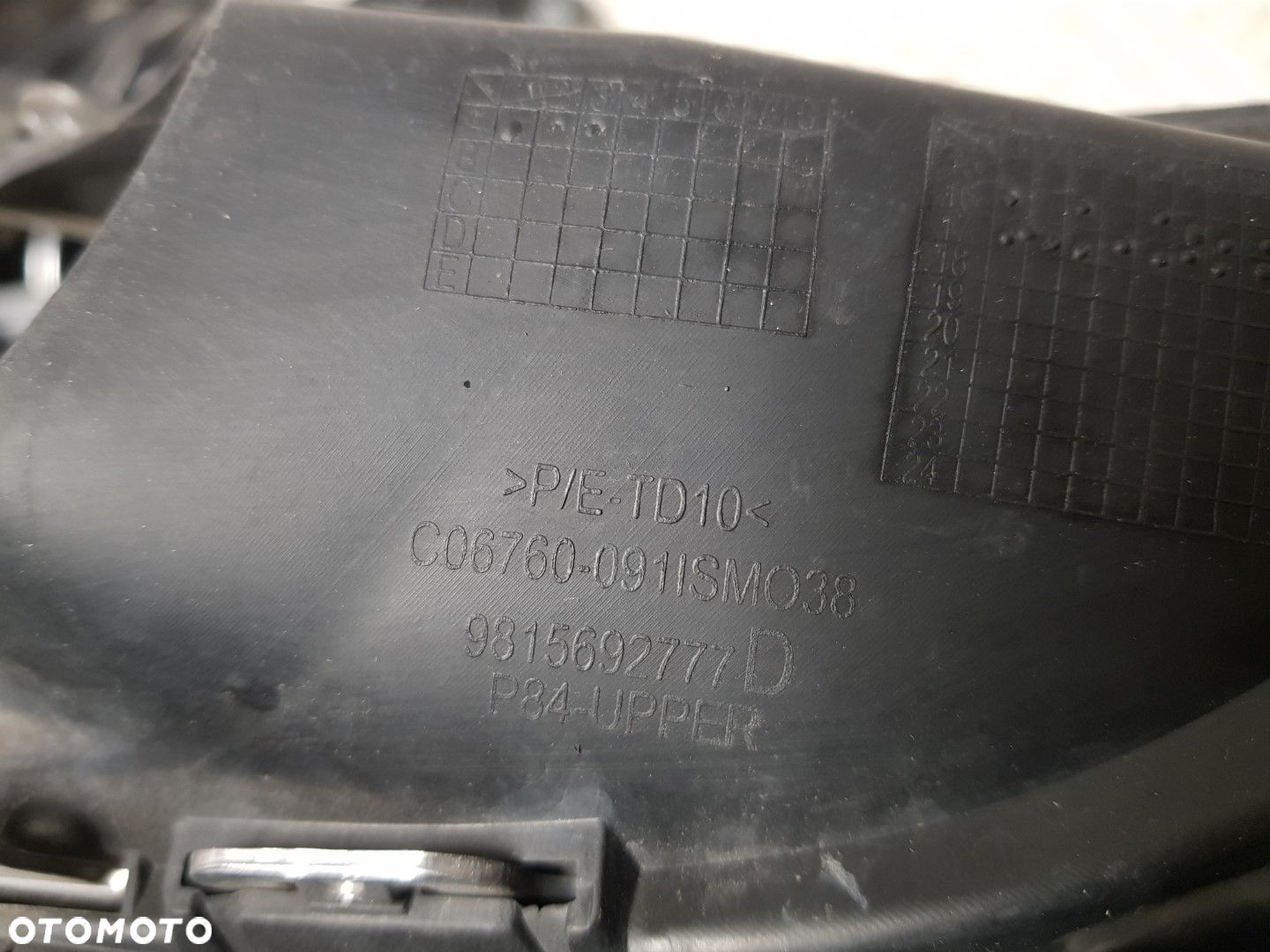 ORYGINALNA KRATKA HALOGENU ZDERZAKA PRAWY PRZÓD PEUGEOT 3008 2 5008 II 16-21  915692777D - 6
