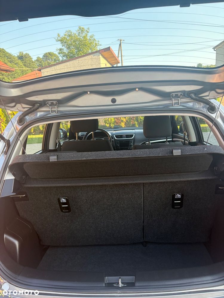 Suzuki Swift - 4