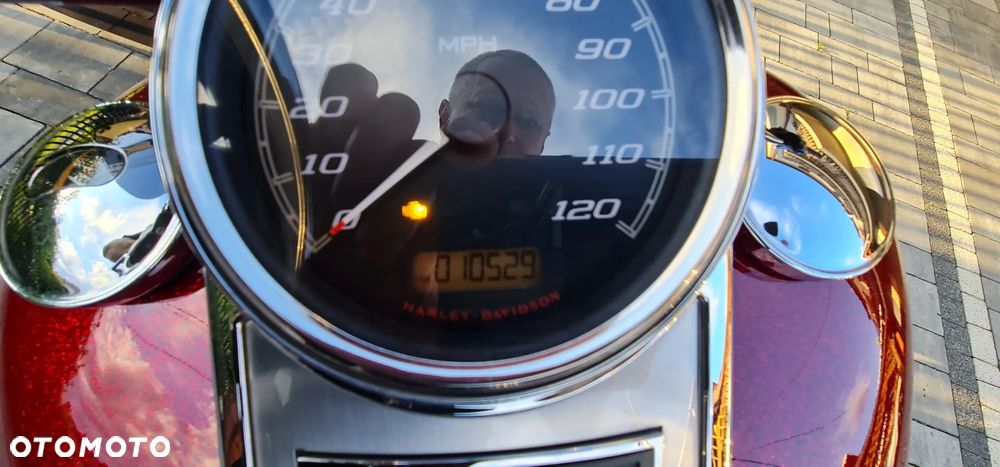 Harley-Davidson Touring Road King - 13