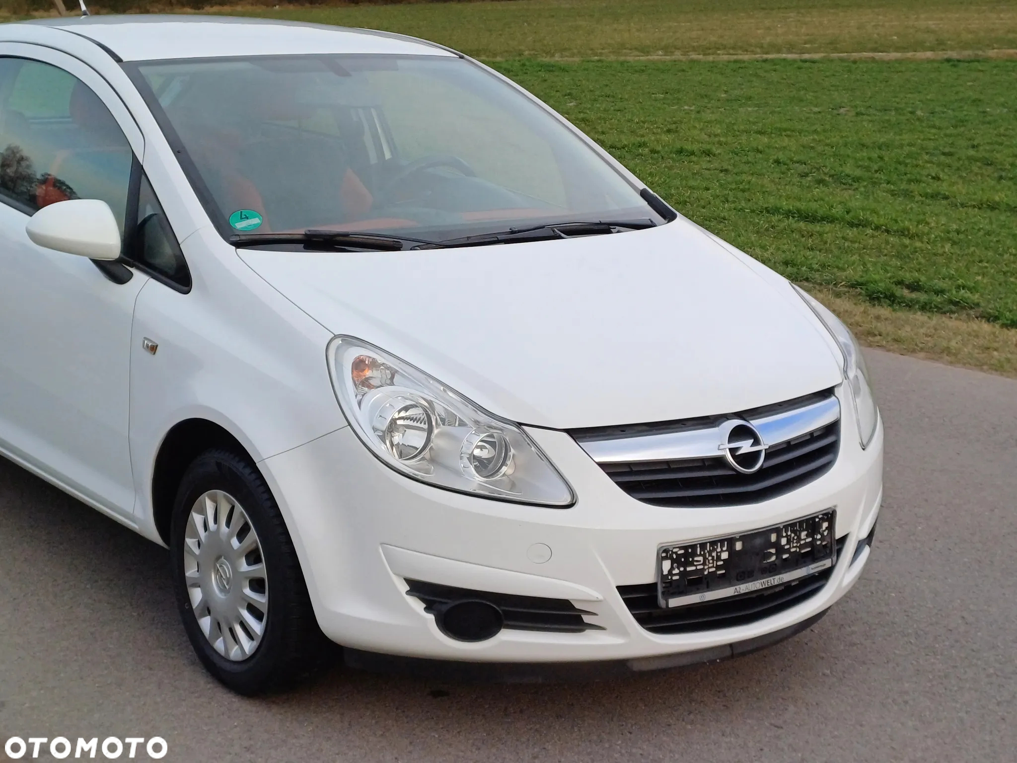 Opel Corsa 1.2 16V Cosmo - 5