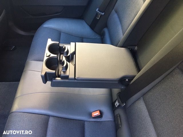 BMW Seria 5 525d Touring - 2