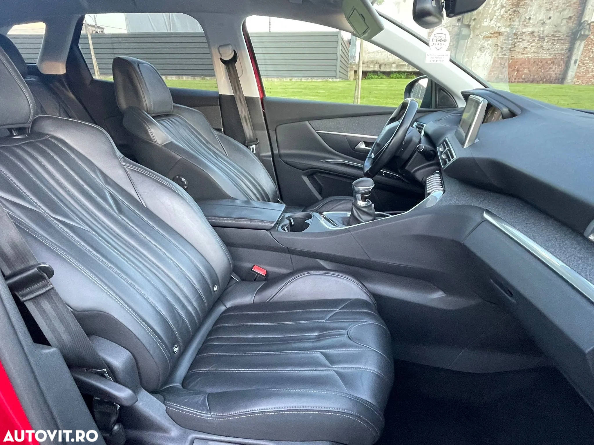 Peugeot 3008 BlueHDi 150 Stop & Start Style - 14