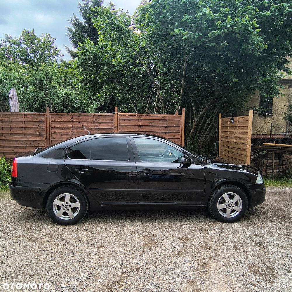Skoda Octavia 1.6 FSI Classic - 7