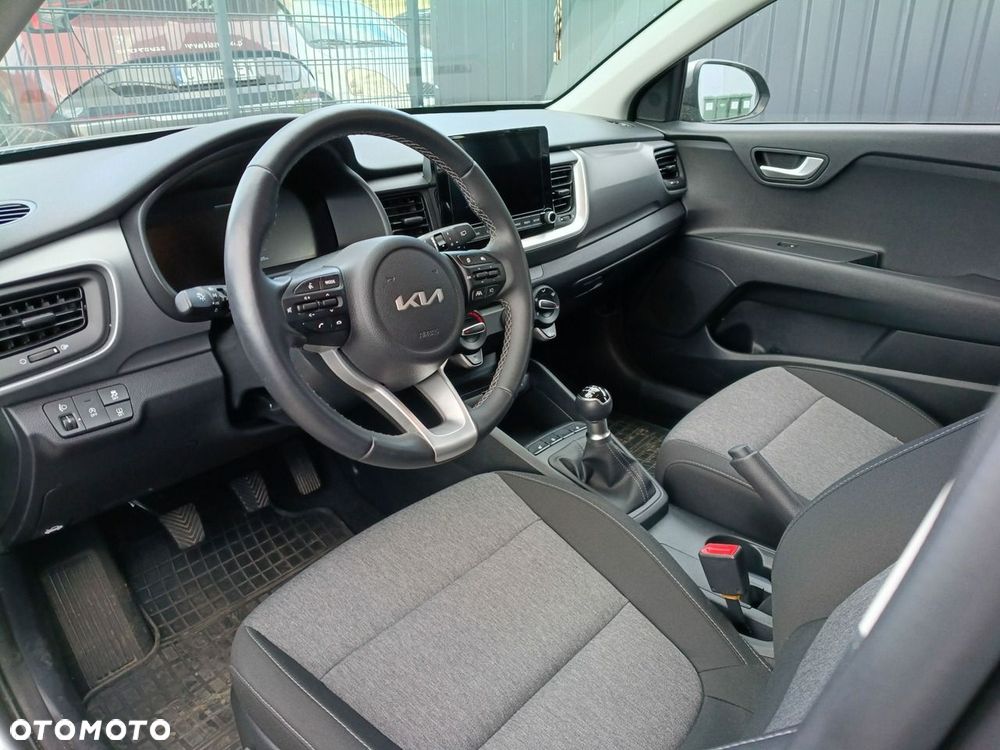 Kia Stonic 1.2 M - 9