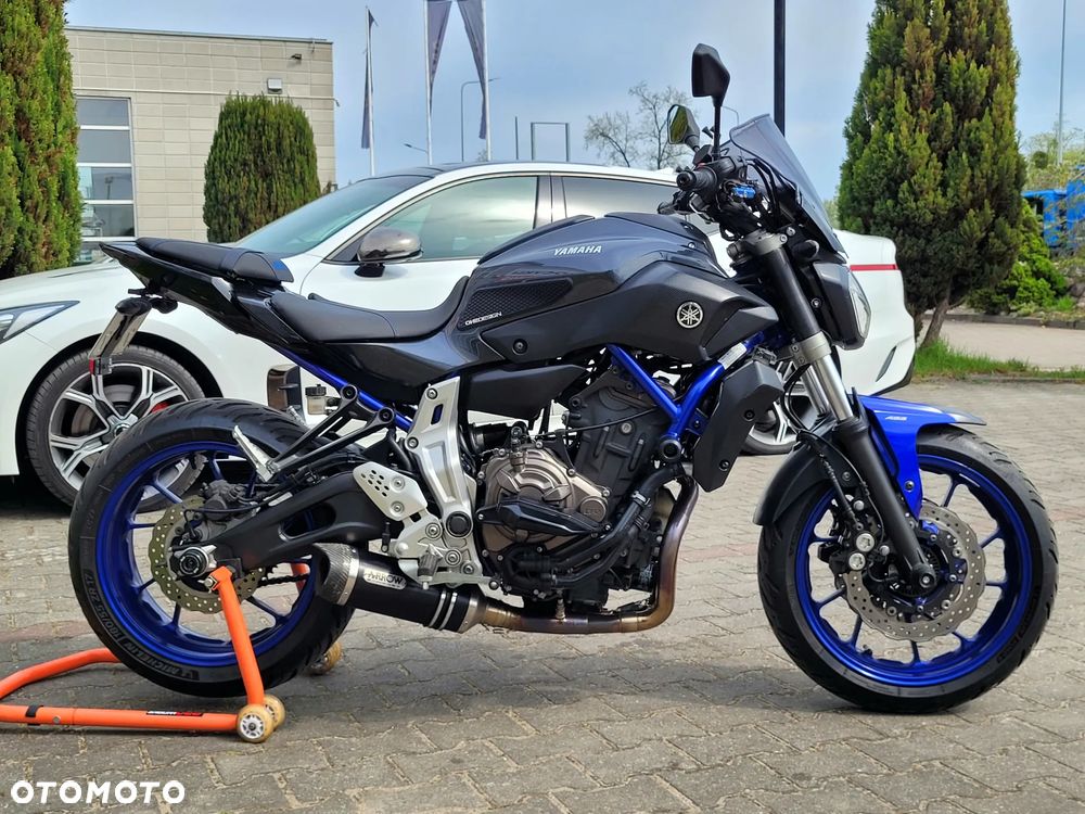 Yamaha MT - 16
