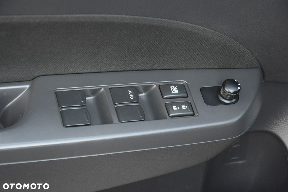 Suzuki Swift 1.2 Premium - 25