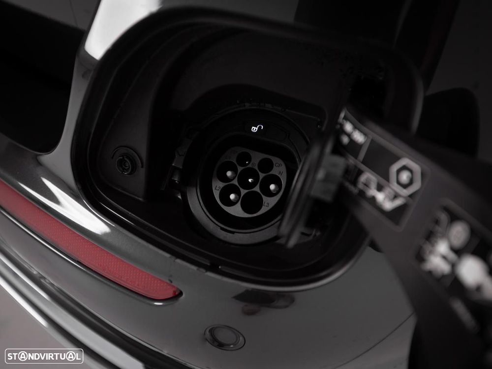 Mercedes-Benz E 300 de 4Matic 9G-TRONIC - 15